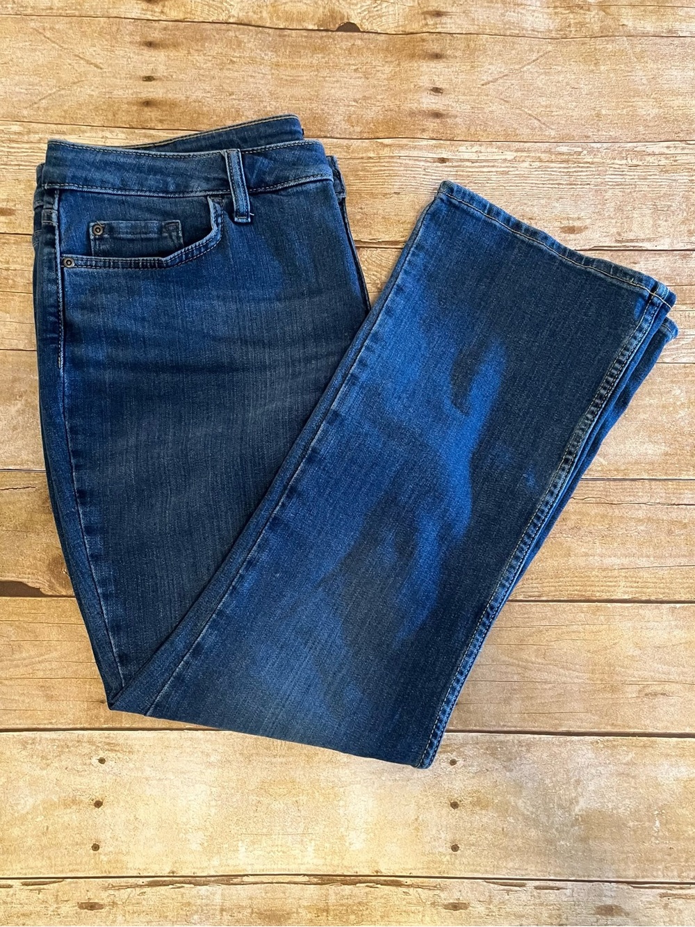 Lee Women’s Midrise Bootcut Denim Blue Jeans Short Inseam EUC Size 14S